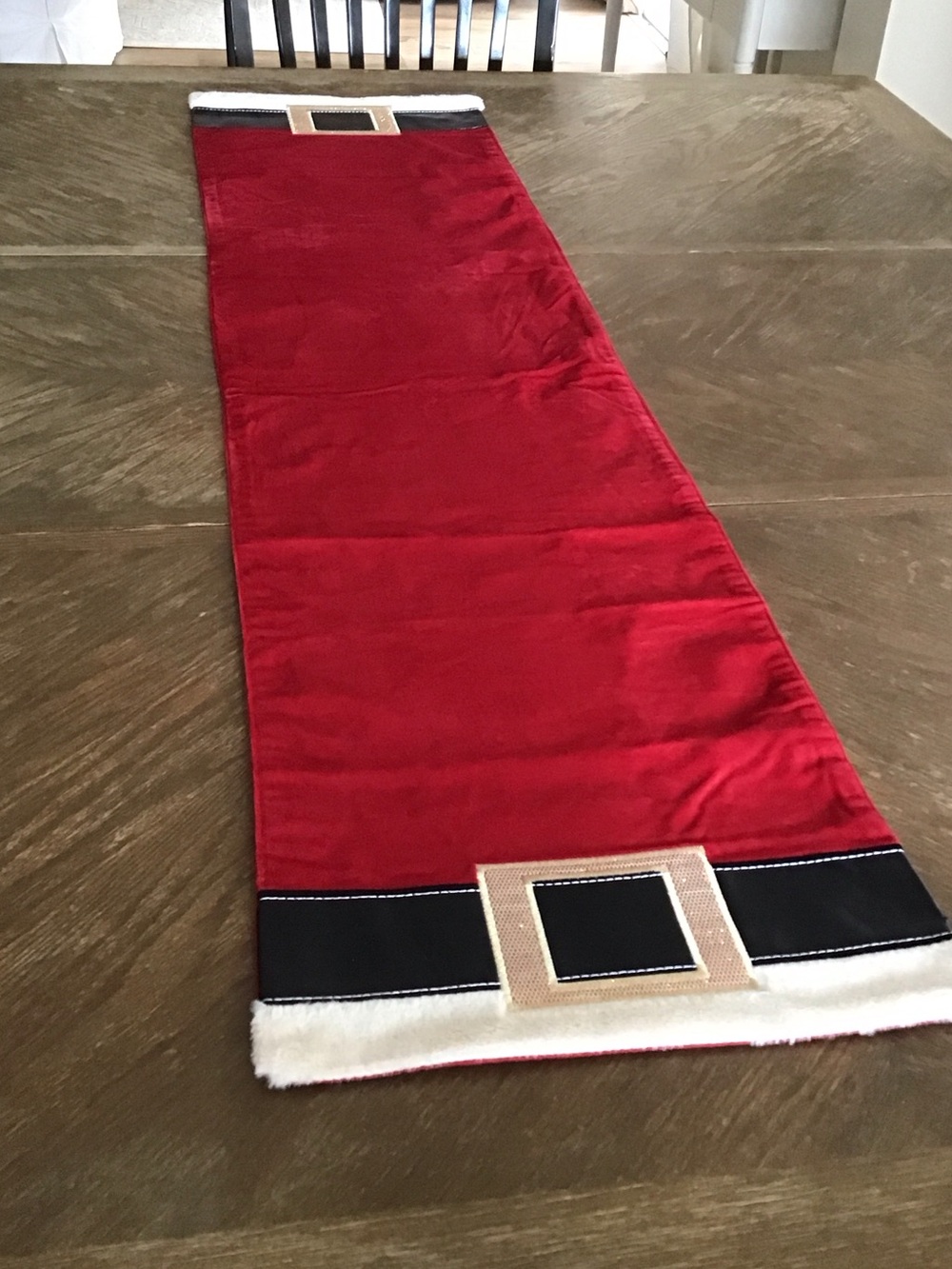 🎅🏻St. Nicholas Square Santa Claus Belt Christmas Table Runner